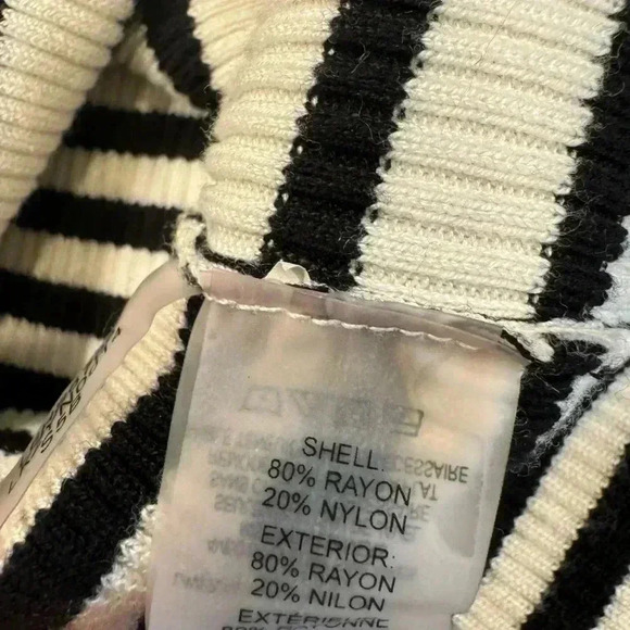 Karl Lagerfeld Paris women’s long sleeve black & white stripe sweater size S/P - Picture 5 of 7